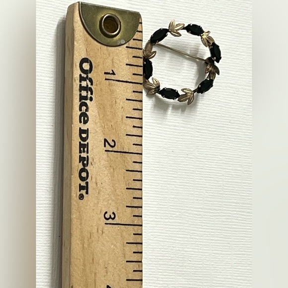 VINTAGE SIGNED VAN DELL 12K GF GREEN RHINESTONES BROOCH - Picture 7 of 7